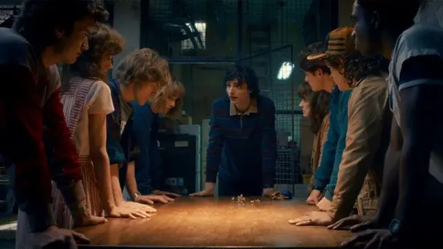 Кадр із серіалу "Дивні дива"