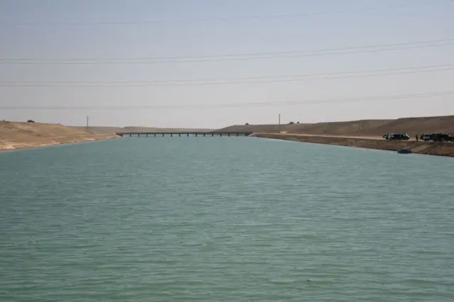 قوش تېپې کانال