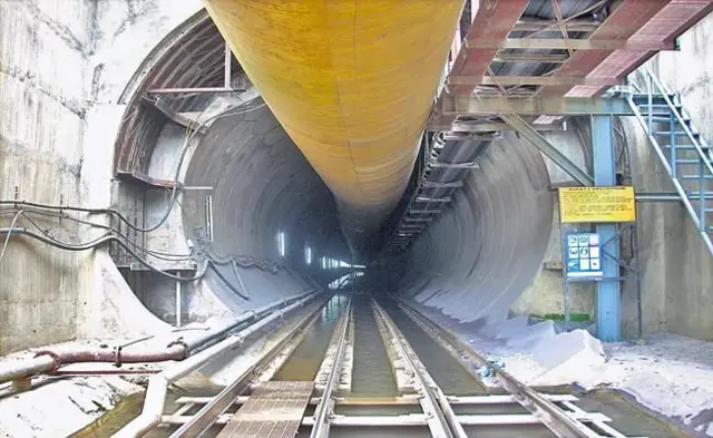 టన్నెల్‌–1