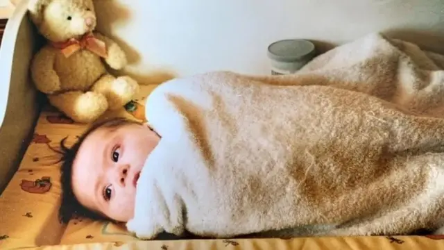 एली पाच महिन्यांची असताना तिचं एक मोठं ऑपरेशन झालं 