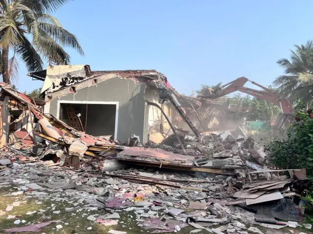 मुंबईतील जमिनींचे बनावट नकाशे प्रकरण