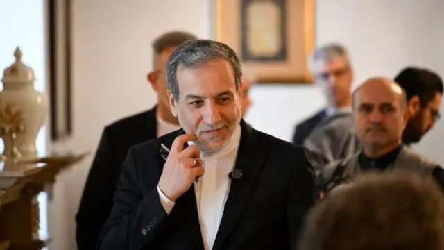 وزیر خارجه ایران گفته است می‌خواهد با همتای ترکیه‌ای خود درباره «نگرانی‌های مشترک» دو کشور صحبت کند