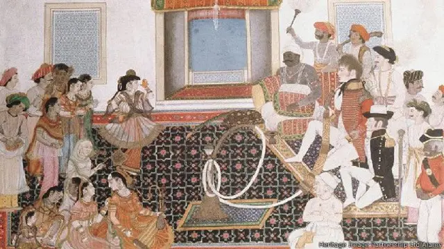 ઇસ્ટ ઇન્ડિયા કંપનીના અધિકારીઓ નાચ અને ગાનનો આંનદ લઈ રહ્યા છે