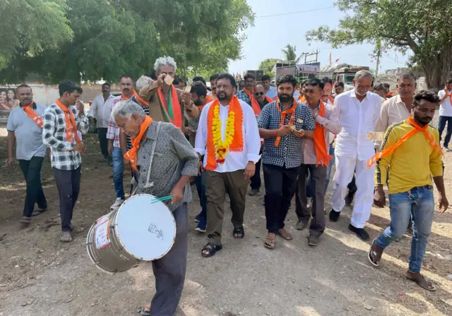 બીબીસી ગુજરાતી ભાજપ કૉંગ્રેસ આપ વીસાવદર પેટાચૂંટણી વિધાનસભા કેશુભાઈ પટેલ