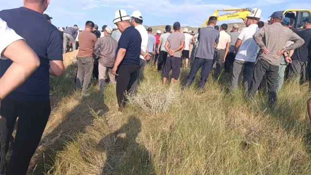 Бүгүн, төртөө жерге берилди. Эртең эки жаш баланын сөөгү Казакстанга жеткирилет