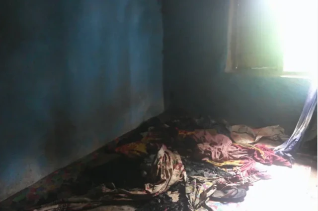 Àwọn aṣọ tó wà nílẹ̀