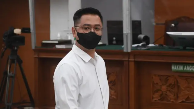 Irfan Widyanto saat sidang vonis kasus perintangan penyidikan pada Jumat (24/2)
