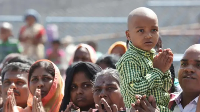 తలనీలాల సమర్పణ