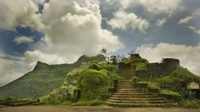 છાવા ફિલ્મ, છત્રપતિ શિવાજી, છત્રપતિ સંભાજી, સોયરાબાનુ, મરાઠાકાળ, મરાઠા સલ્તનત, 