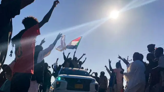 ሱዳናውያን ብሰንኪ እቲ ኣብ ዓዶም ዝቕጽል ዘሎ ሓድሕዳዊ ኵናት ቅሳነት ስኢኖም ኣብ ቅልውላው ካብ ዝኣትዉ ክልተ ዓመት ቀሪቡ