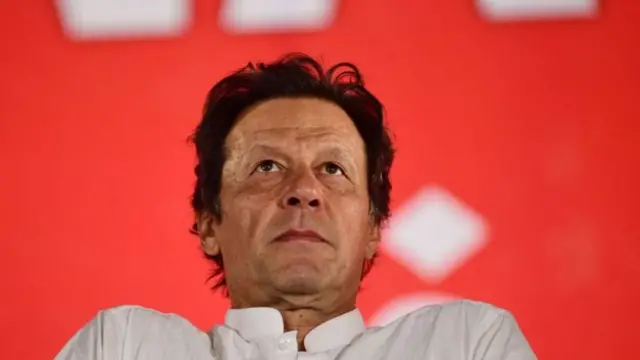 ఇమ్రాన్ ఖాన్ 