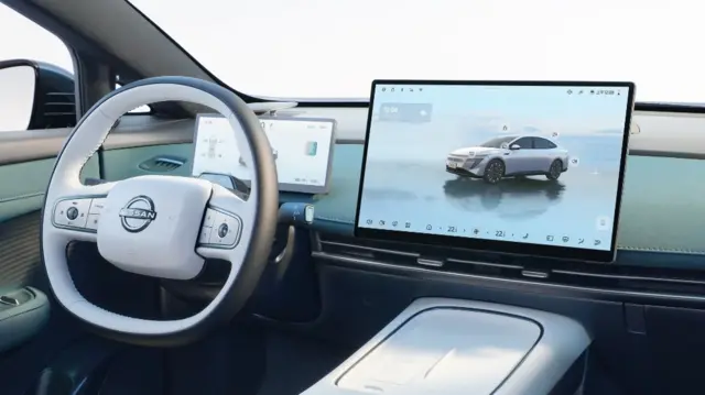 نمایشگر بزرگ، یخچال و دسترسی به هوش مصنوعی از جمله امکانات نیسان N7 است