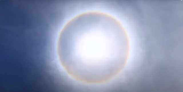 সূর্য - অতিবেগুণি রশ্মি