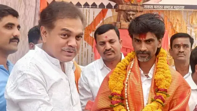 तुळजापूरचे आमदार राणा जगजितसिंह पाटील यांनी मनोज जरांगे पाटील यांची भेट घेतली 