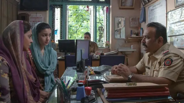 "ทนใช้ชีวิต หวังว่าผู้ชายจะกลับตัว"