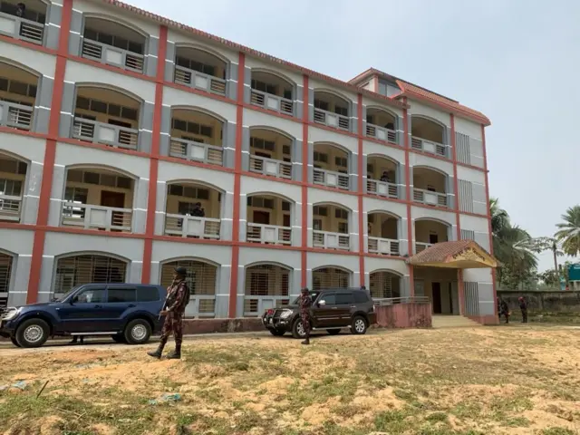 ঘুমধুম বিদ্যালয় কেন্দ্রে এসএসসি পরীক্ষা স্থান ছিলো। সেটি পরিবর্তন করা হয়েছে