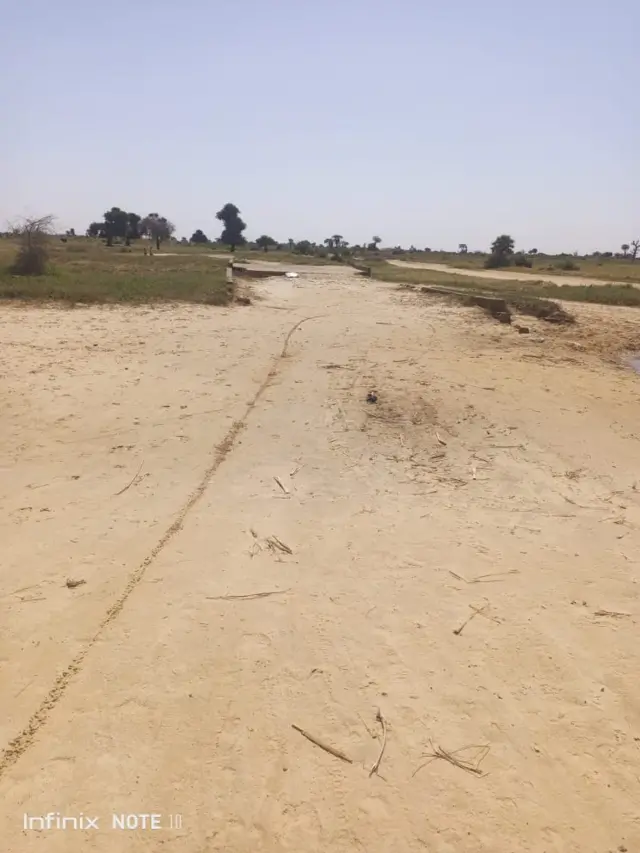 Hanyar zuwa Illela wadda ababen hawa ba su iya bi idan an yi ruwa