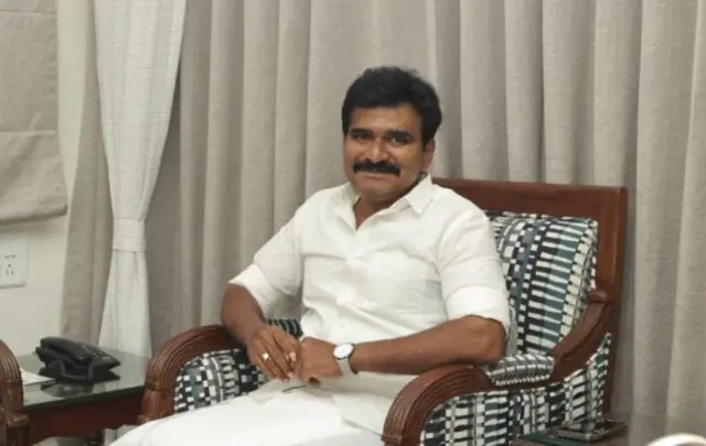 மின்வாரிய பணியிடங்கள், மின்வெட்டு பிரச்னை, அமைச்சர் சி.டி.ஆர்.நிர்மல்குமார், மறியல் போராட்டம், மின்வாரியம்