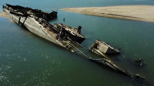 تعدادی از کشتیهای آلمان نازی هنگام نبرد با ناوگان شوروی در پراخووو غرق شدهاند