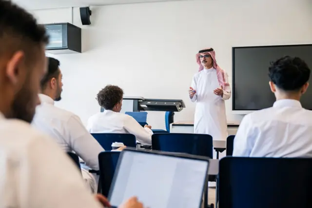 Ilustrasi aktivitas perkuliahan di kampus.