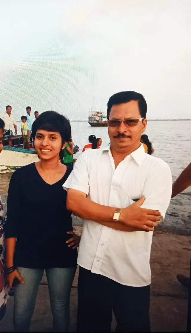 विकास वालकर आणि श्रद्धा 