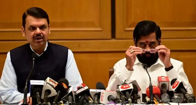 सुधीर सूर्यवंशीदेखील देवेंद्र फडणवीस हेच मुख्यमंत्रिपदावर असावेत, अशी संघाचीच इच्छा असल्याचा मुद्दा मांडतात.