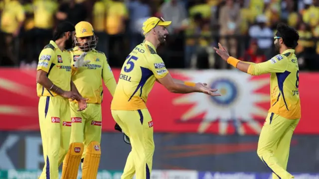 சென்னை சூப்பர் கிங்ஸ் அணி 