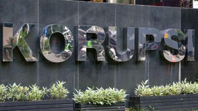 Komisi Pemberantasan Korupsi (KPK) mengatakan lembaganya juga telah melakukan penyidikan kasus dugaan korupsi yang terkait pemberian pinjaman kredit oleh LPEI kepada sejumlah perusahaan. 