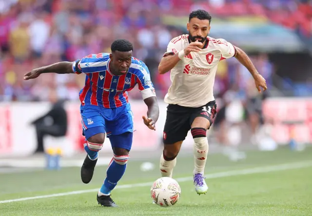 Kiristaal Paalaas v Liiverpuul