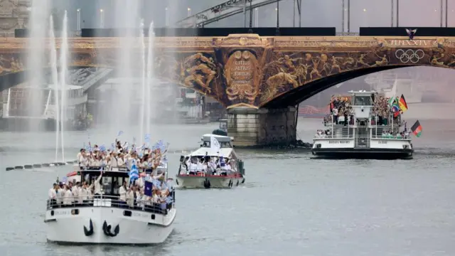 ஒலிம்பிக் 2024 தொடக்க நிகழ்வின் சுவாரஸ்ய நிகழ்வுகள் 