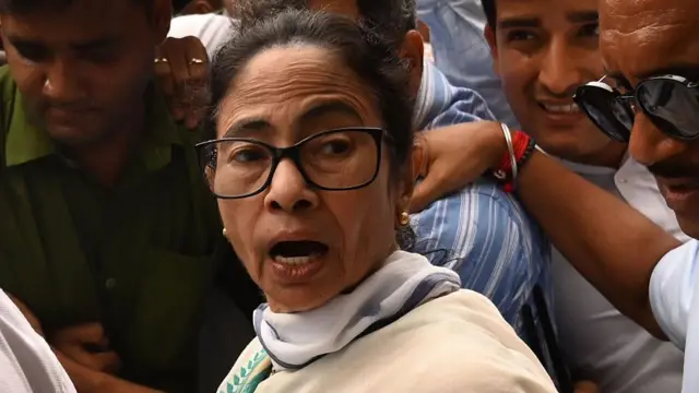 ममता बनर्जी 