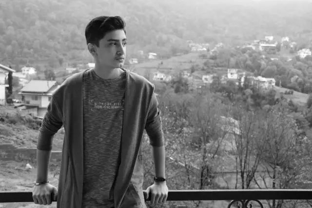 امیر مهدی فرخی پور