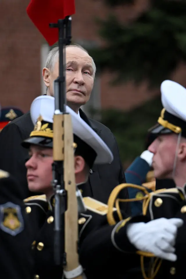 vojna parada u moskvi, putin na paradi u moskvi