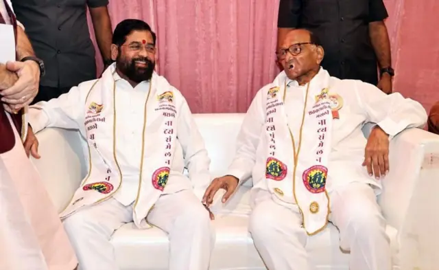 एकनाथ शिंदे आणि शरद पवार 