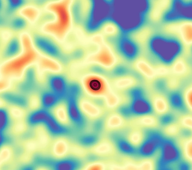 ภาพสัญญาณแสงจากอะตอมไฮโดรเจน (วงกลมกลางภาพ) ปรากฏในคลื่นวิทยุที่ตรวจจับได้