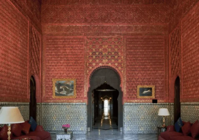 ਬਿਨ ਐਨਾਖਿਲ ਮਹਿਲ