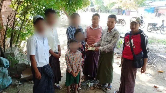 ပုလဲမှာ ဘက်ပြောင်းခိုလှုံလာကြသူတွေ