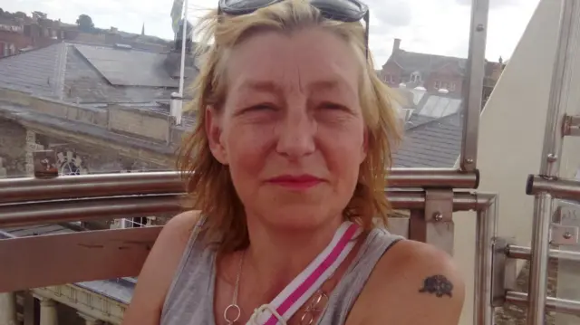 Дон Стерджесс скончалась в результате случайного контакта с «Новичком» в июле 2018 года