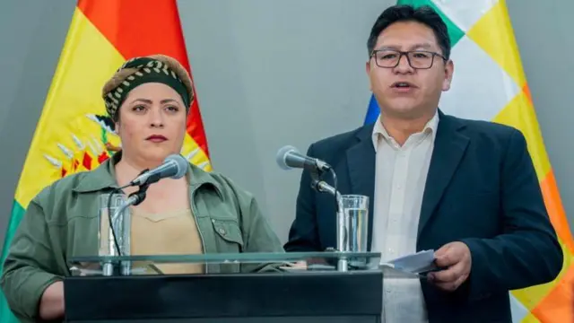 Menteri Sekretaris Negara Bolivia, María Nela Prada, dan Wakil Menteri Luar Negeri Bolivia, Freddy Mamani,