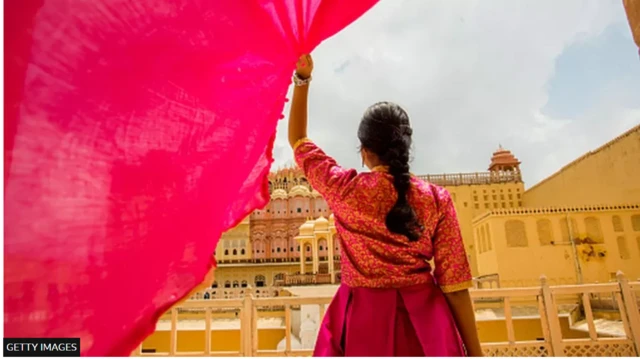 လိင်ဆက်ဆံမှု