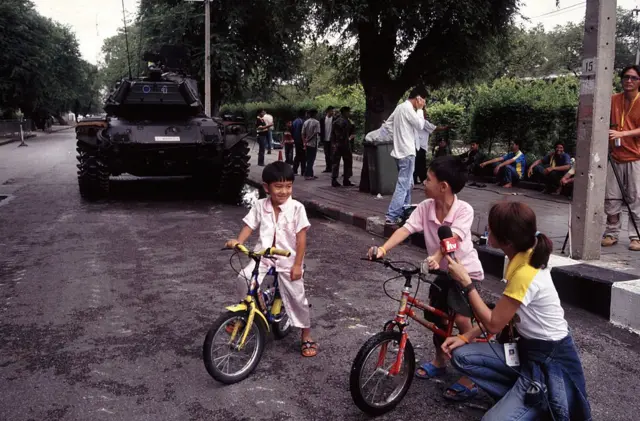 ภาพบรรยากาศ 1 วันหลังการก่อรัฐประหารปี 49 