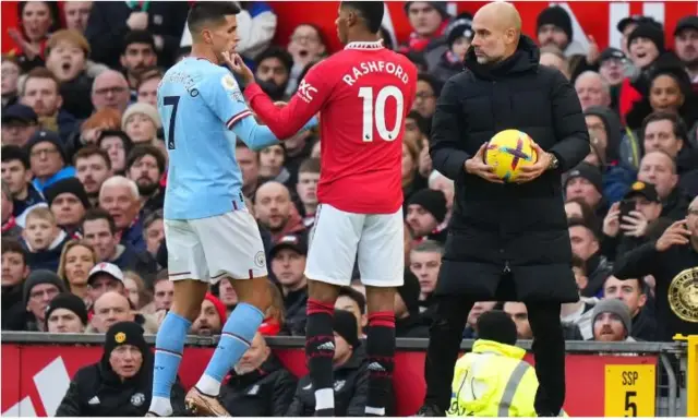 ifẹsẹwọnsẹ Man united ati Man city