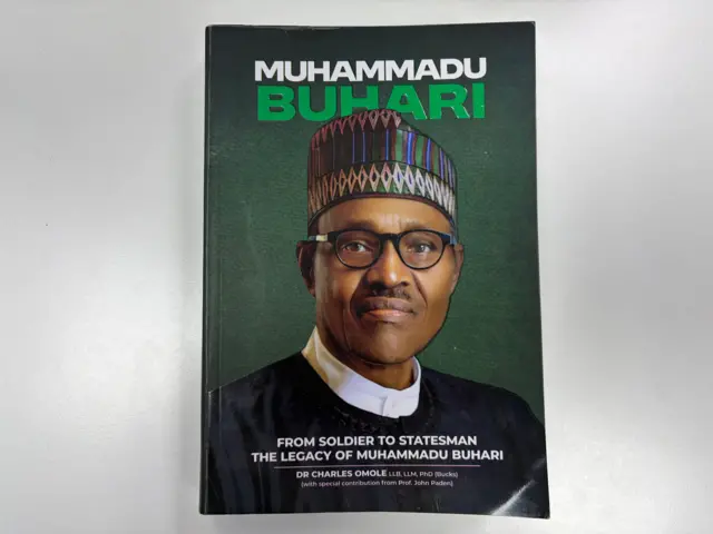 Littafin Dakta Omole mai suna "From Soldier to Statesman, The Legacy of Muhammadu Buhari".