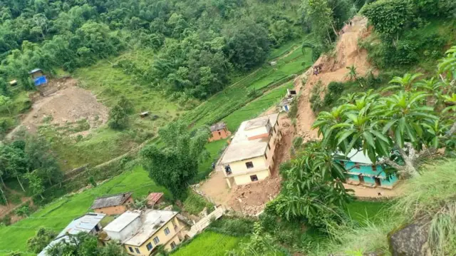 पुल निर्माणस्थल