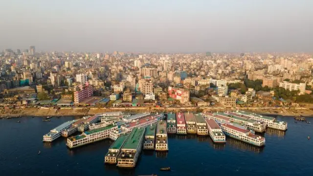 ঢাকা শহরকে নতুন করে সাজানো সম্ভব কি না এ নিয়ে দ্বিমত আছে বিশেষজ্ঞদের