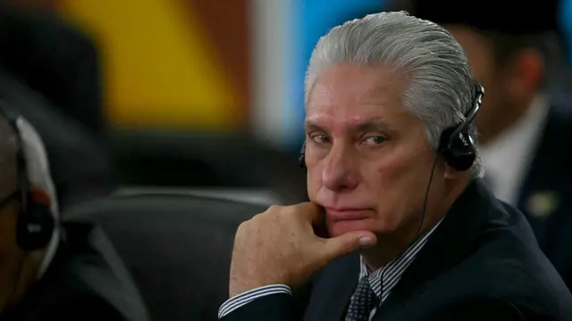 Miguel Díaz-Canel, presidente de Cuba, fotografiado en una cumbre del grupo de los BRICS en 2025 en Brasil.