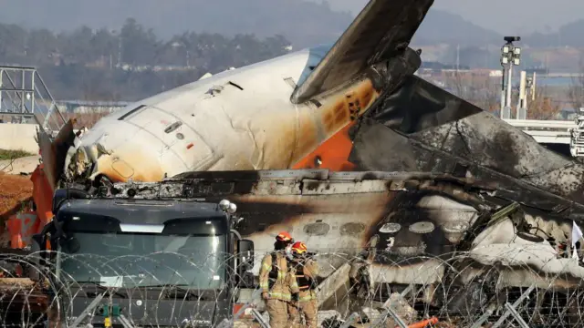 दक्षिण कोरिया विमान दुर्घटना