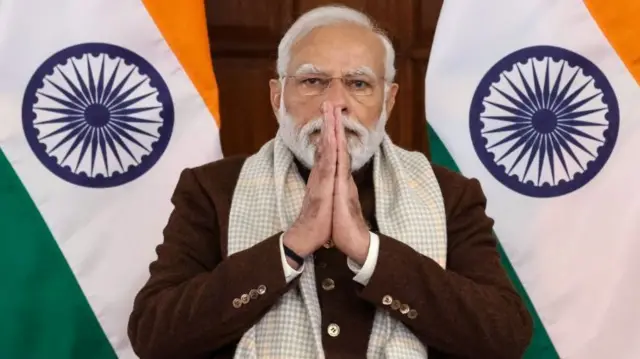 नरेंद्र मोदी 