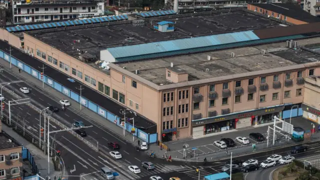 ကိုဗစ်စတင်တယ်လို့သံသယအဝင်ခံခဲ့ရတဲ့ဝူဟန်စျေး