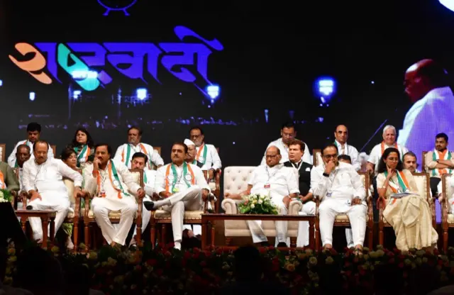 शरद पवार आणि अजित पवार (संग्रहित छायाचित्र)